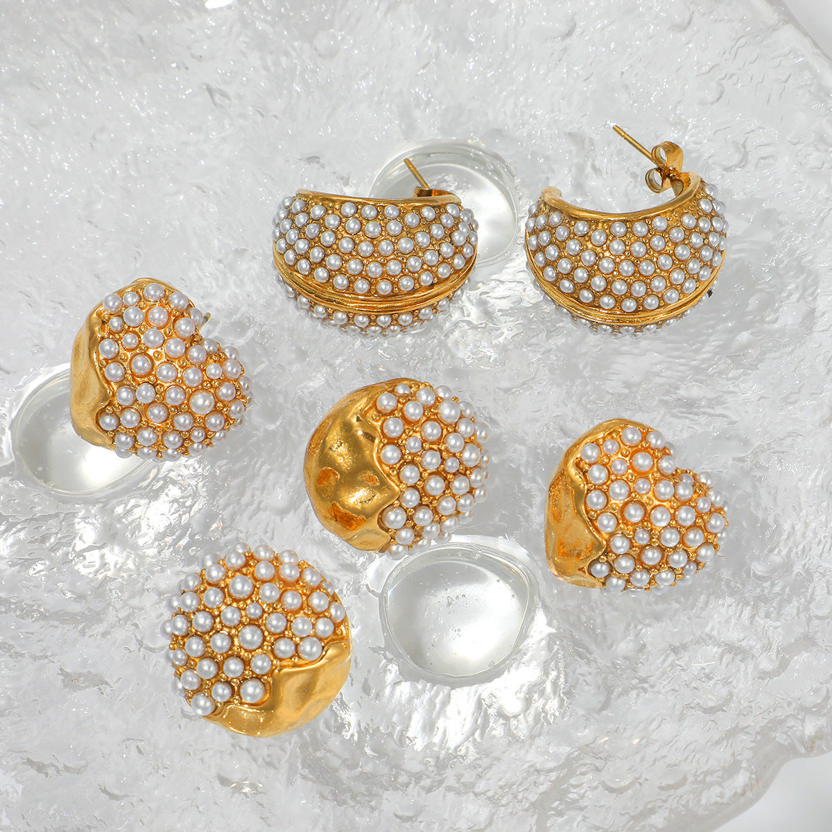 1 Pair Retro Round Plating 304 Stainless Steel Artificial Pearls Ear Studs