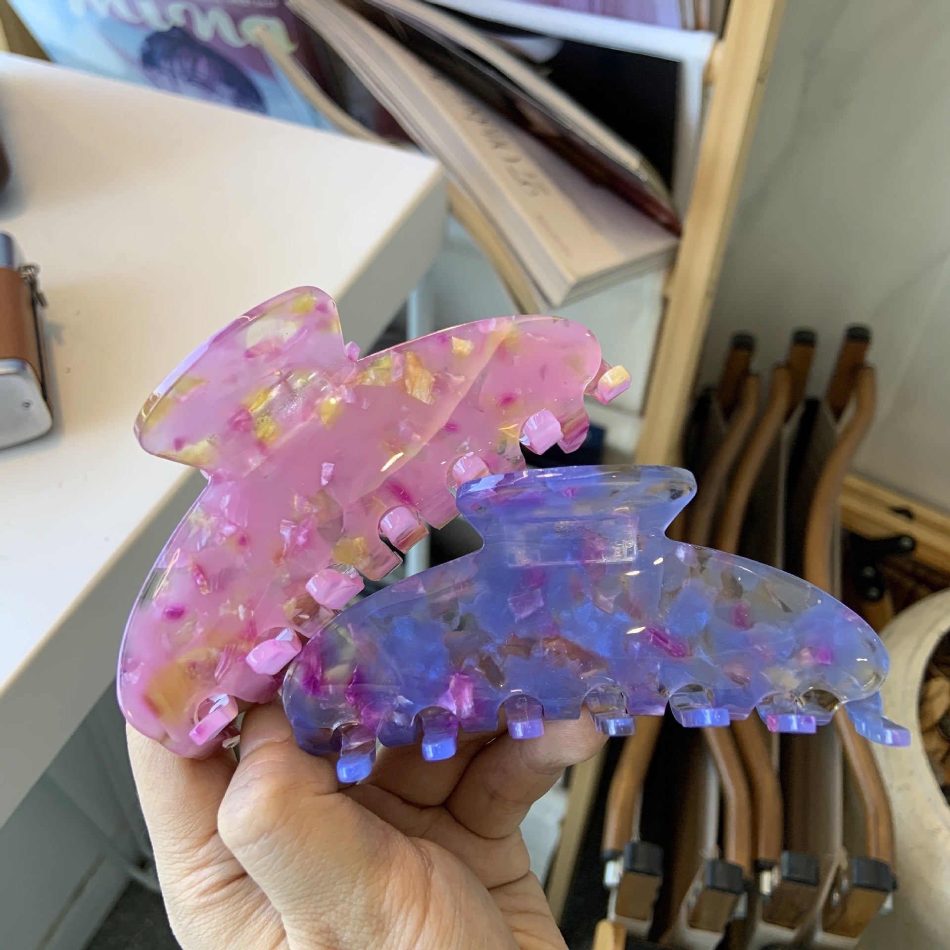 Women's Simple Style Classic Style Solid Color Acetic acid sheets Hair Claws