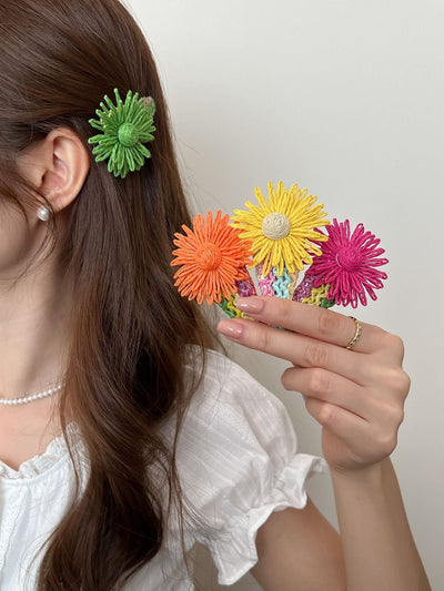 Women's Casual Sweet Daisy Plastic Hair Clip