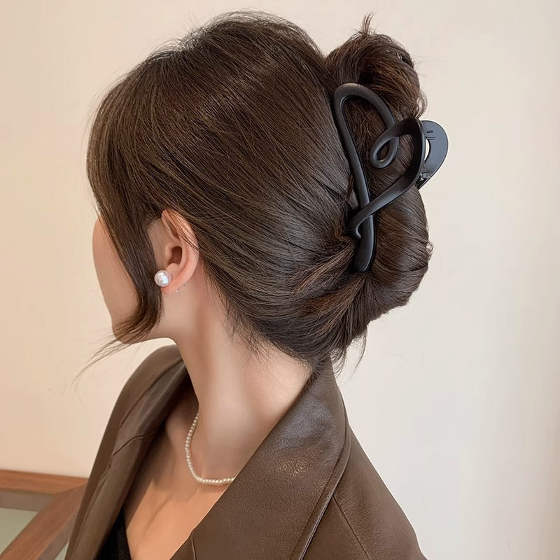 Cute love grab clip girl 2025 new popular high-end disc hair shark clip hairpin hair card headdress