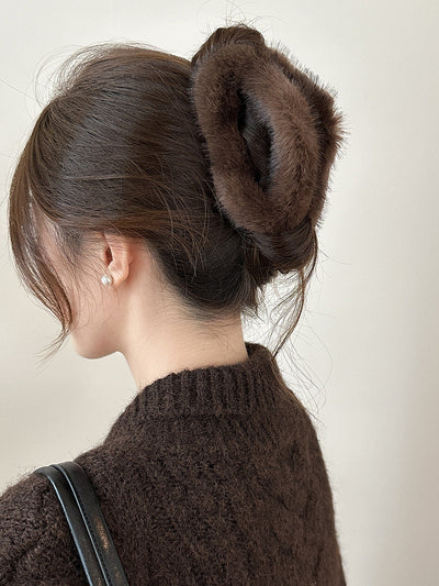 Korean Style Large Mink Fur Grip Women's New Autumn and Winter Hair Volume Shark  Former Red Hot Design Niche Barrettes