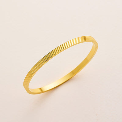 Casual Simple Style Solid Color Titanium Steel Bangle In Bulk