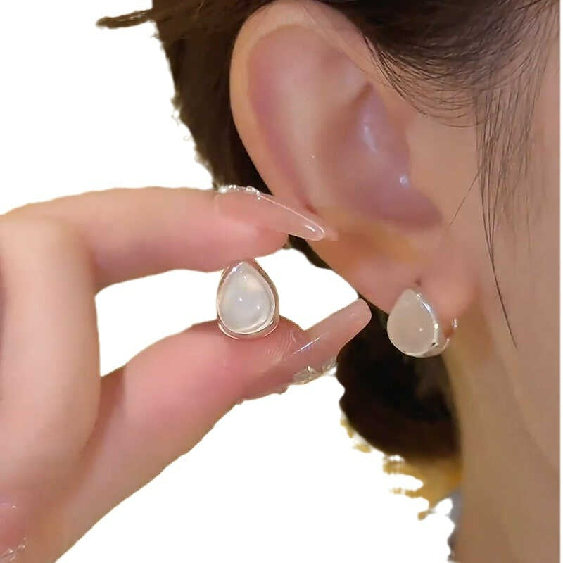 Water drop ear buckle type opal copper earrings, high-end simple versatile earrings