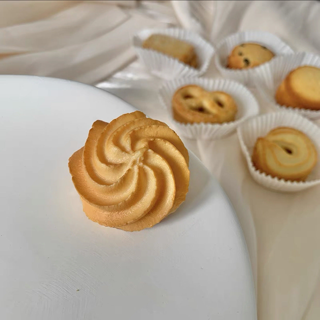 Women's Simple Style Classic Style Color Block Alloy Plastic Resin Hair Clip