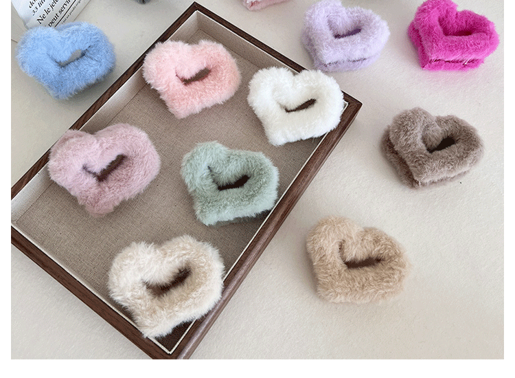 Women's Sweet Heart Shape Faux rabbit fur Plastic Handmade Hair Clip