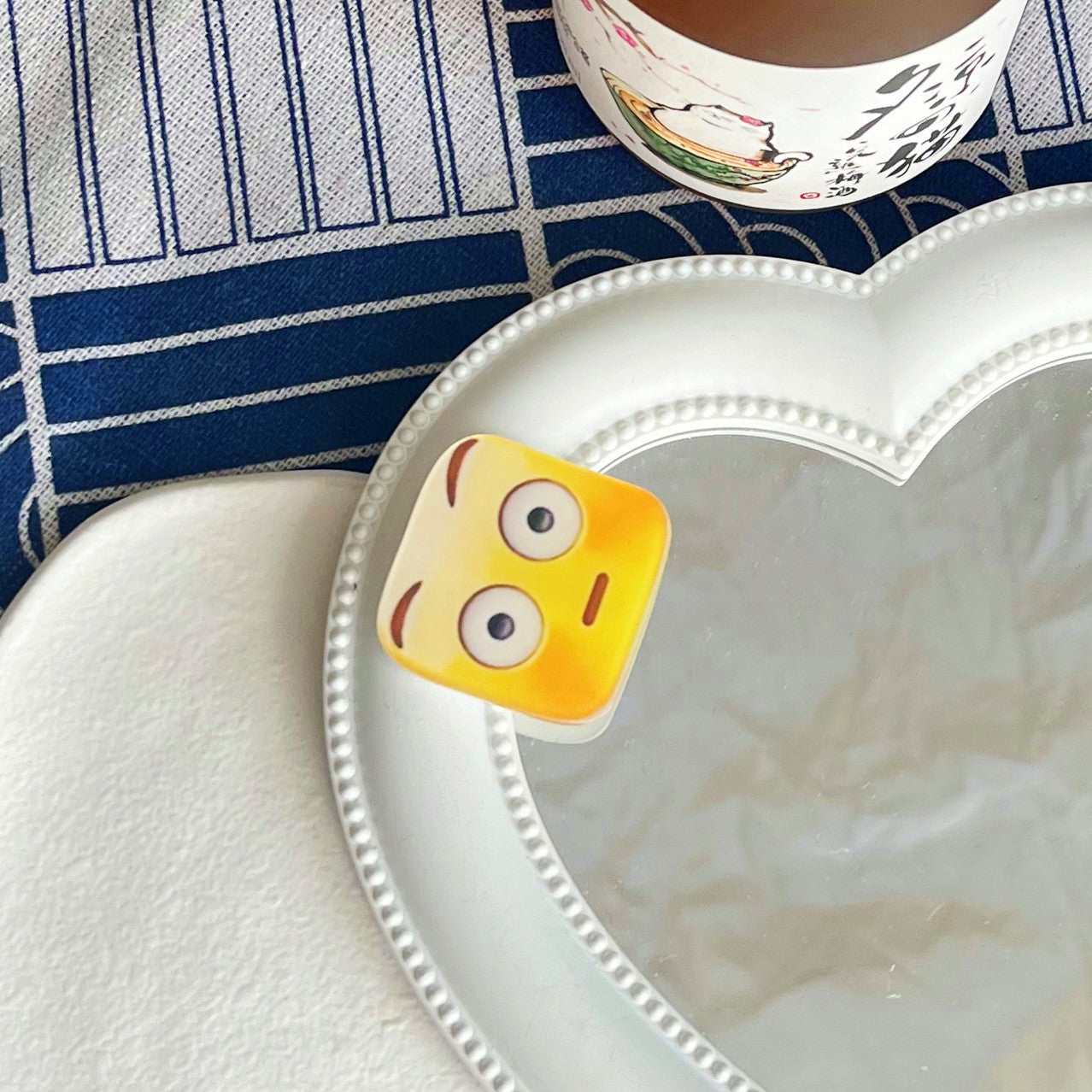 Women's Cute Smile Face Water Droplets Plastic Epoxy Hair Clip