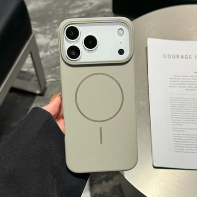 Ultra-thin Frosted Hard PC Magnetic Case For iPhone 17 Air 16 E 15 14 13 12 11 Pro Max Plus For Magsafe Shockproof Bumper Cover