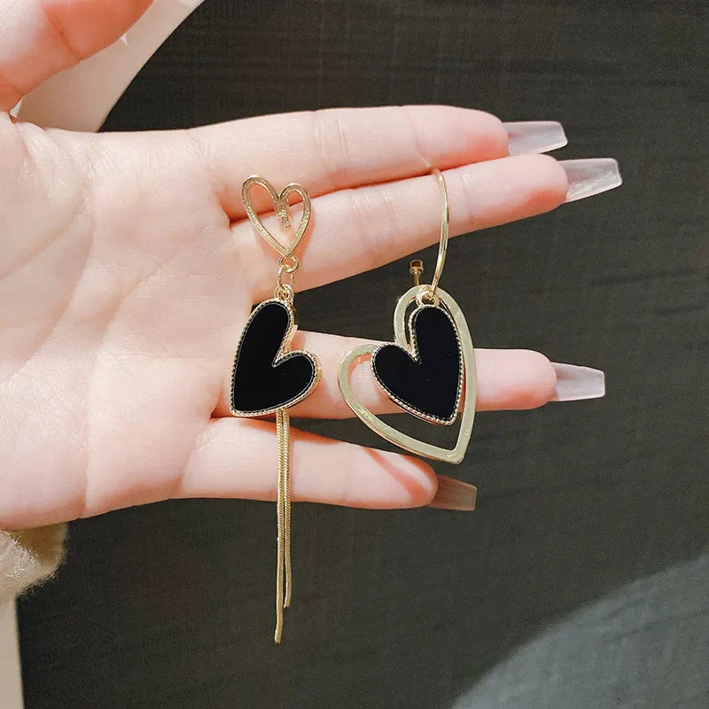 2PC Women's Fashion Style Silver Needle Asymmetric Heart shaped Earrings Jewelry Suitable for Date, Party, Festival Gifts