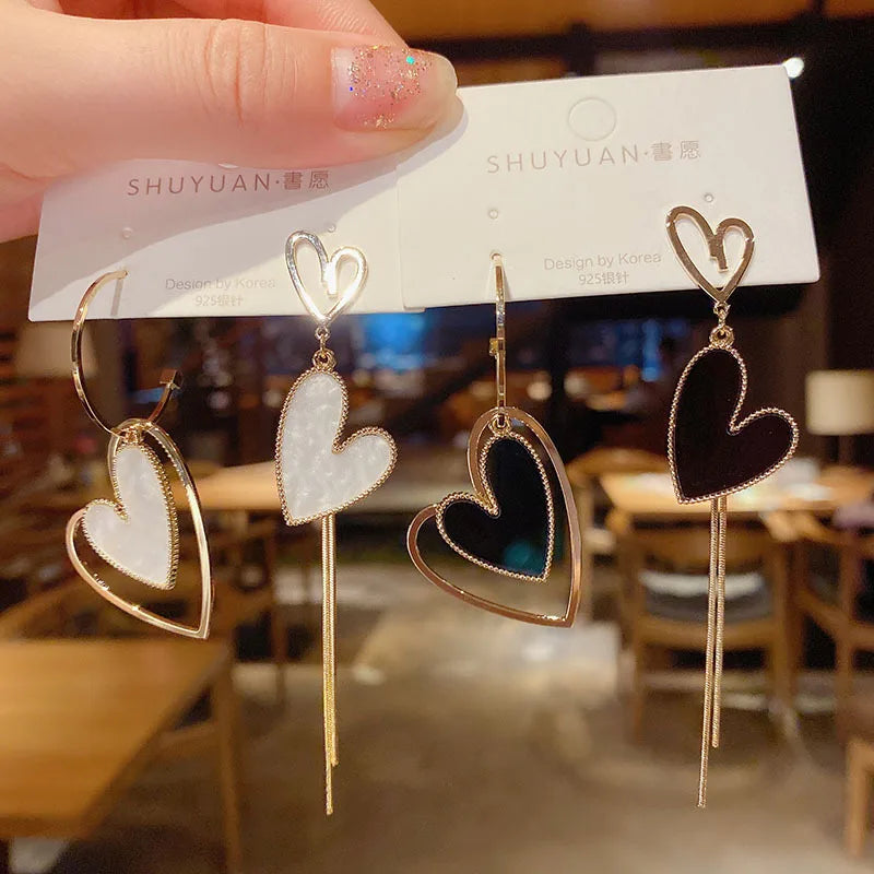 2PC Women's Fashion Style Silver Needle Asymmetric Heart shaped Earrings Jewelry Suitable for Date, Party, Festival Gifts