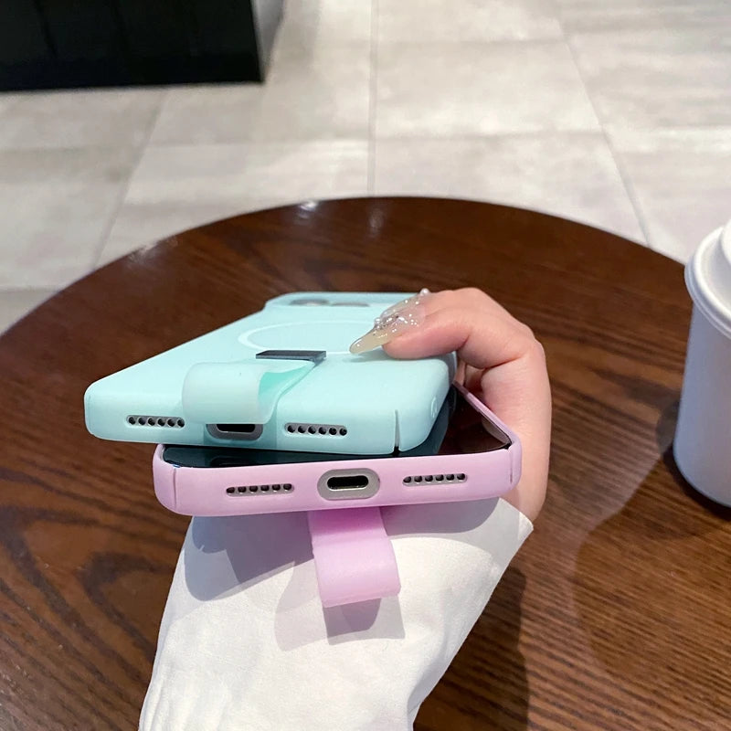 Luxury Magsafe With Hand Strap Phone Case For iPhone 17 Air 16 15 14 13 12 11 Pro Max Magnetic Bumper Liquid Silicone Cover