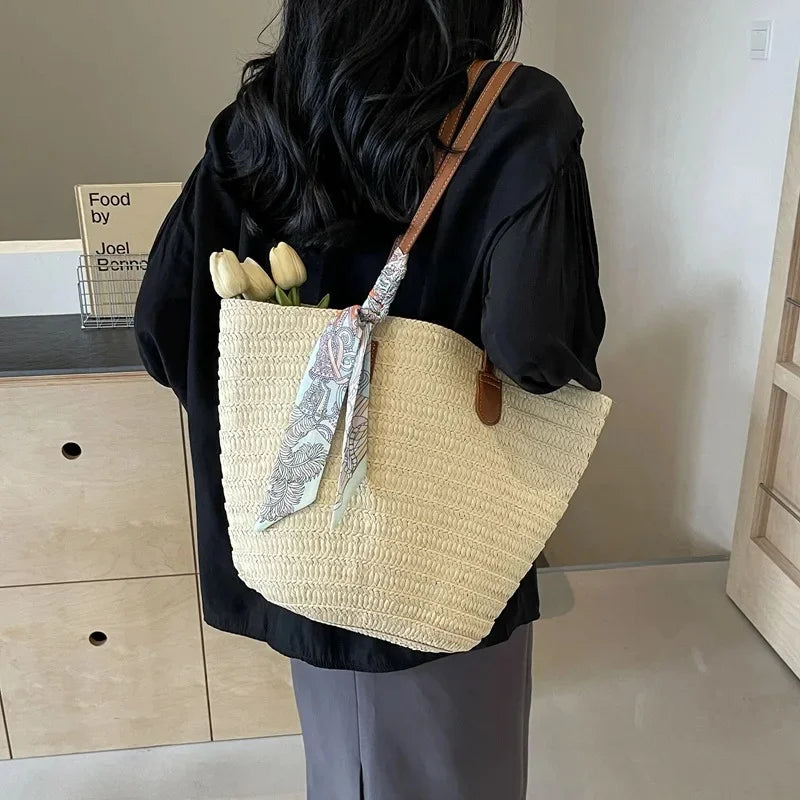 Large Capacity Straw Woven Bucket Tote Bag Commute Casual Beach Vacation Small Niche Design Polyester Lining Neutral Minimalist