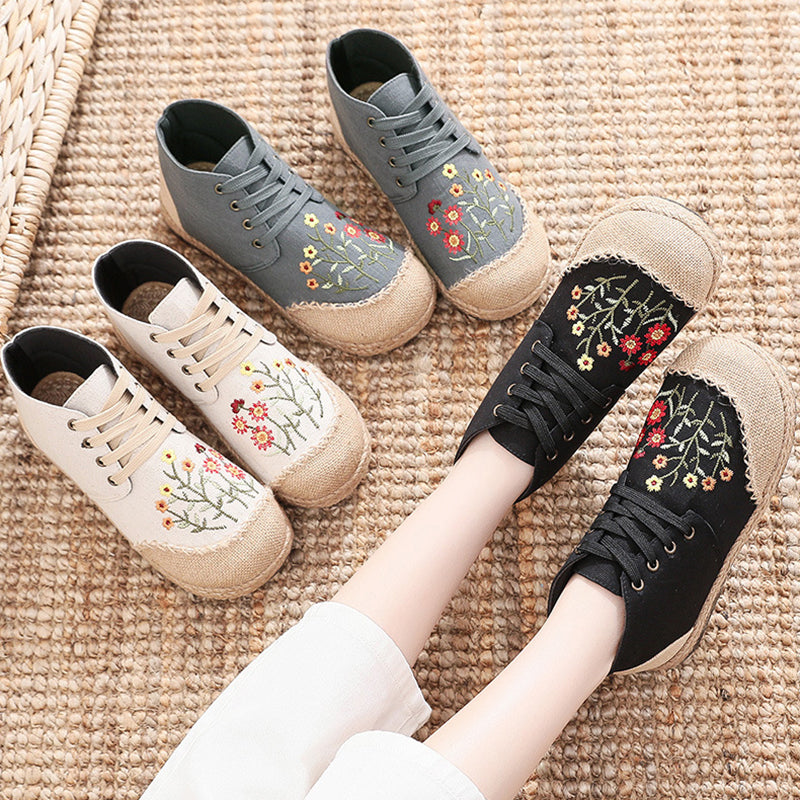 Women Vintage Embroidered Flat Lace-up Canvas Shoes
