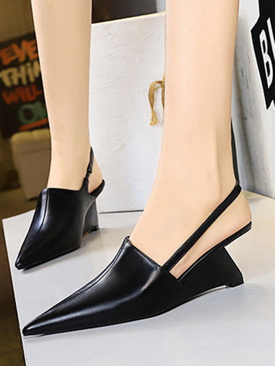 Pointed-Toe Split-Joint Pumps
