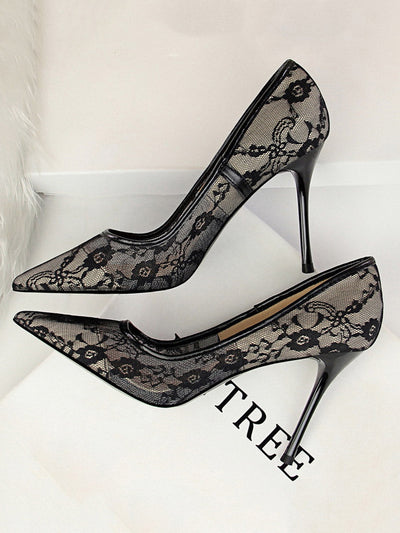 Flower Print Hollow Pointed-Toe Split-Joint Pumps
