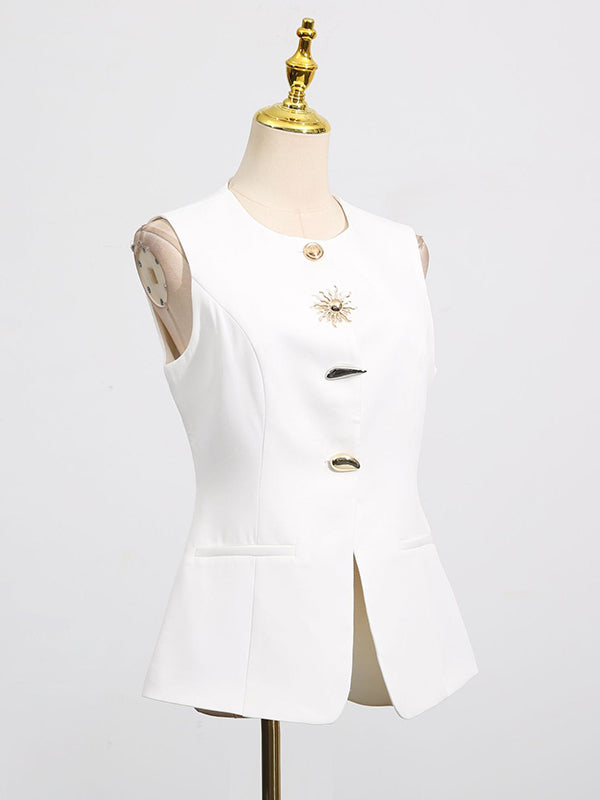 Sleeveless Buttoned Pockets Round-Neck Tank Top