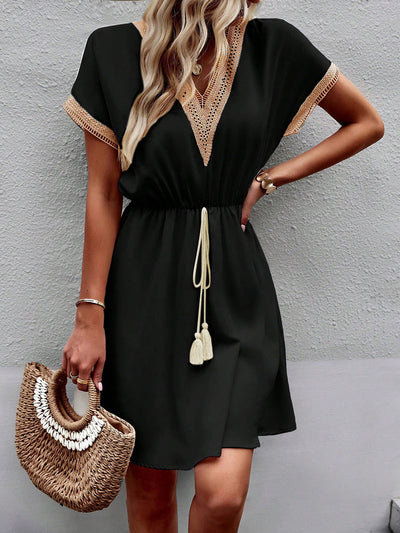 A-Line Elasticated Waist Contrast Color Drawstring Hollow Split-Joint Tasseled Tied V-Neck Mini Dresses
