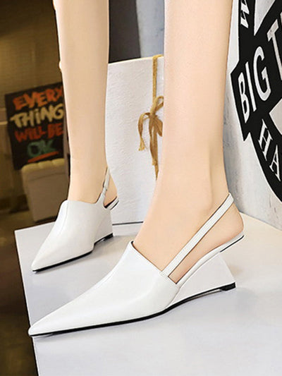 Pointed-Toe Split-Joint Pumps