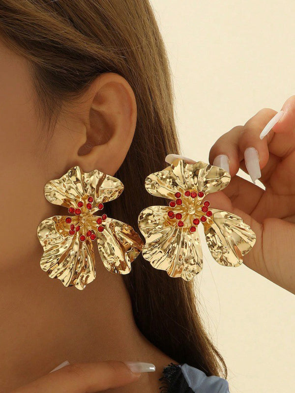 Flower Shape Drop Earrings