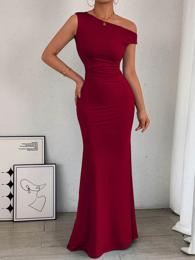 Bodycon High Waisted Asymmetric Pleated Solid Color Split-Side One-Shoulder Maxi Dresses