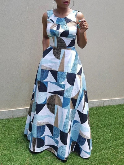 A-Line High Waisted Contrast Color Pleated Pockets Round-Neck Maxi Dresses