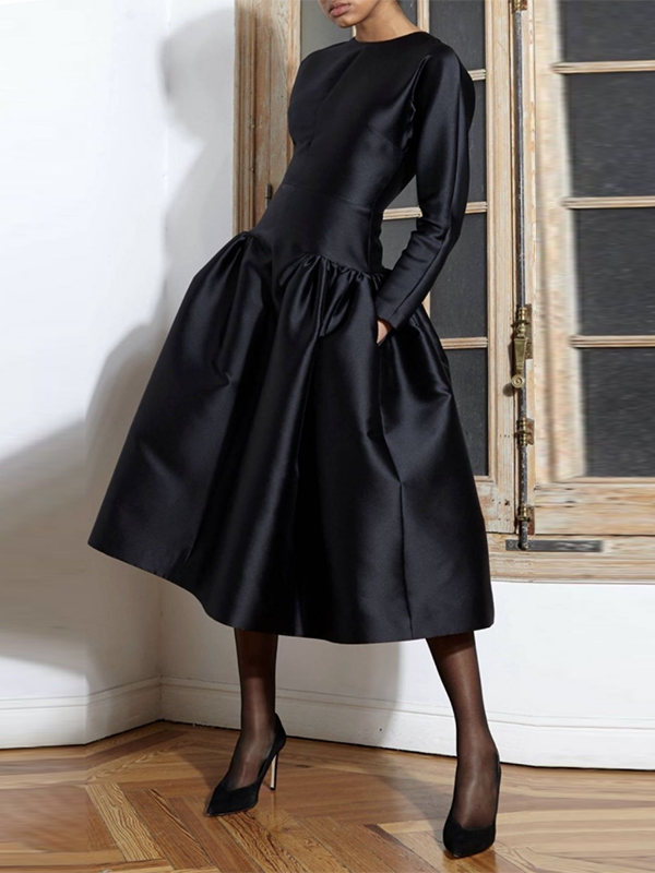 Long Sleeves Solid Color Round-Neck Midi Dresses