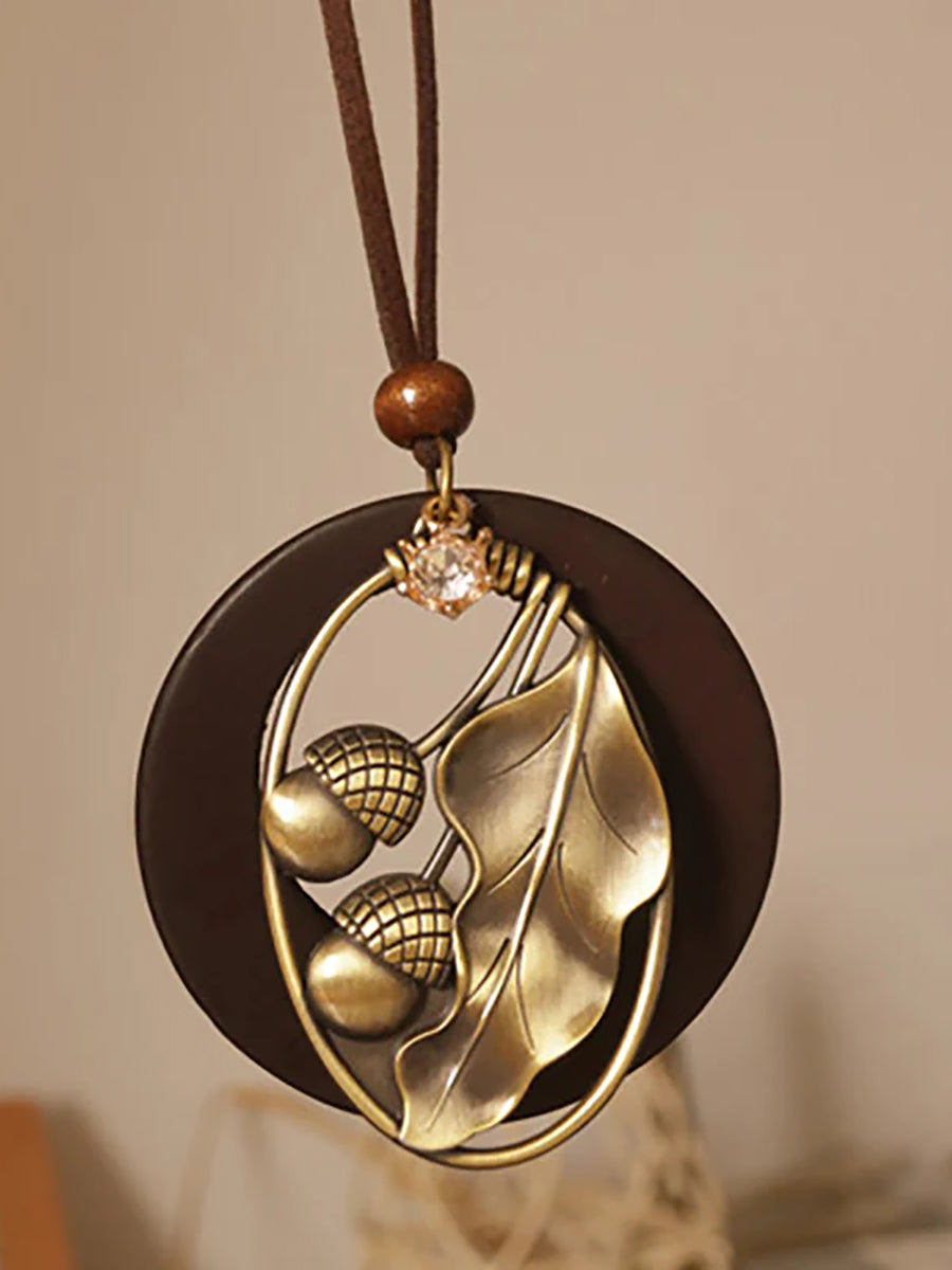 Vintage Alloy Acorn Leaf Necklace