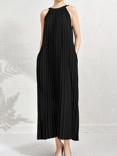 Loose Sleeveless Hollow Pleated Pockets Solid Color Halter-Neck Maxi Dresses