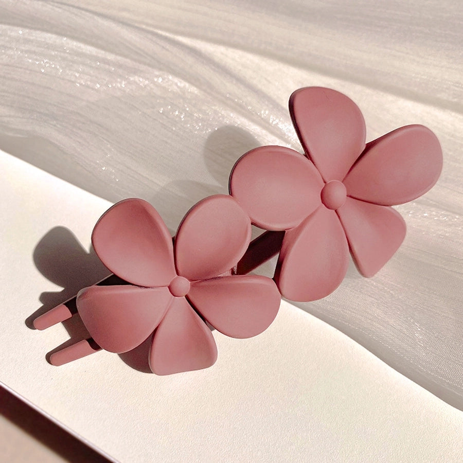 sweet flower resin handmade three-dimensional hair clip