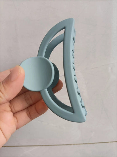 Milk Tea Color Grab Clip  Girl's Hair Grab Head Shark Clip Summer Hair Clip Hair Accessories