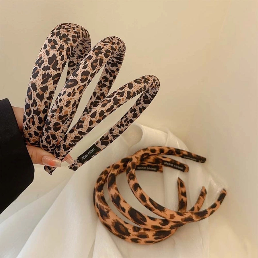 Sweet Streetwear Women's Leopard Cloth Hair Band
