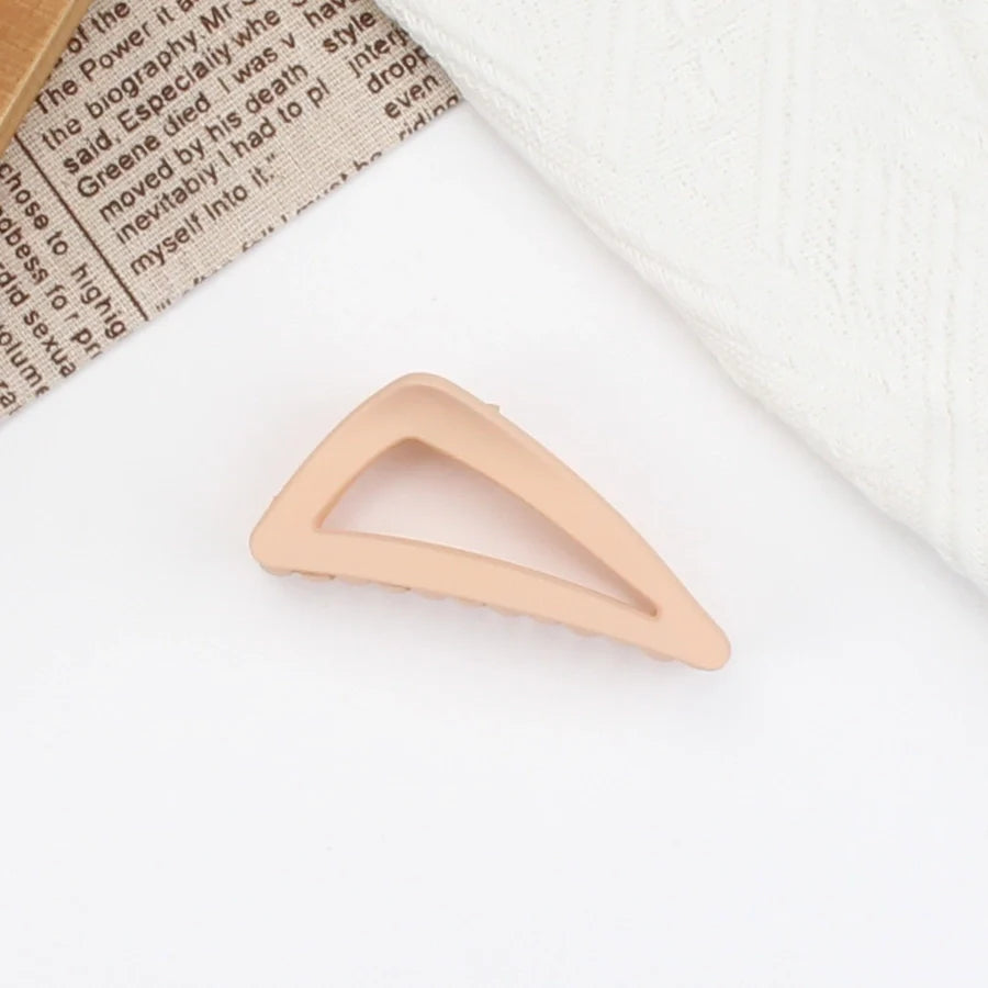 women's simple style triangle plastic hair claws