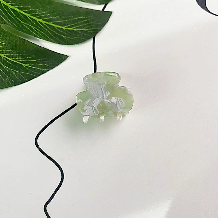 Women's Retro Geometric Acetic acid sheets Hair Claws