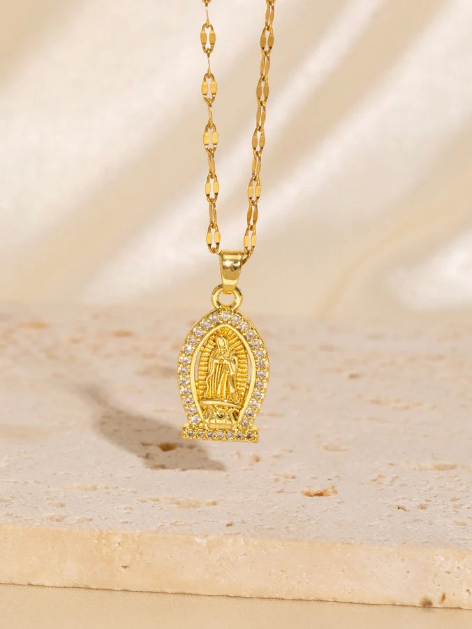 Copper Plating Virgin Mary Zircon Pendant Necklace