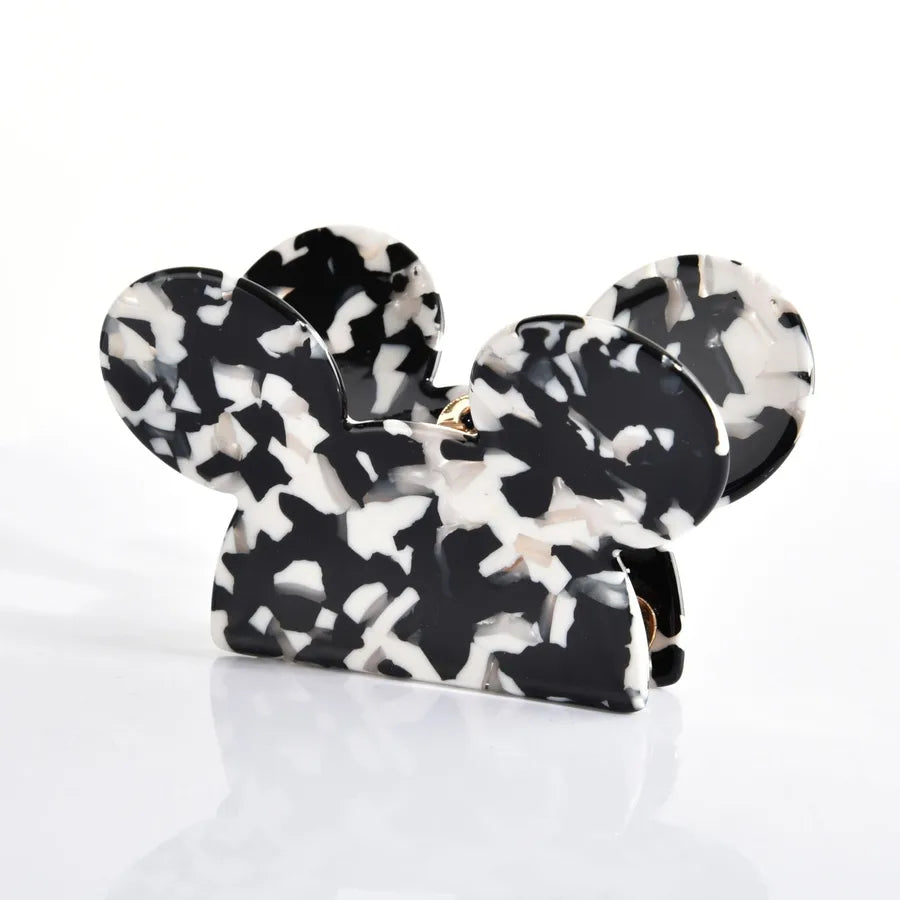 lady cartoon acetic acid sheets hair claws