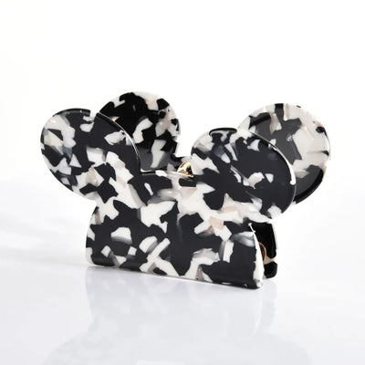 lady cartoon acetic acid sheets hair claws