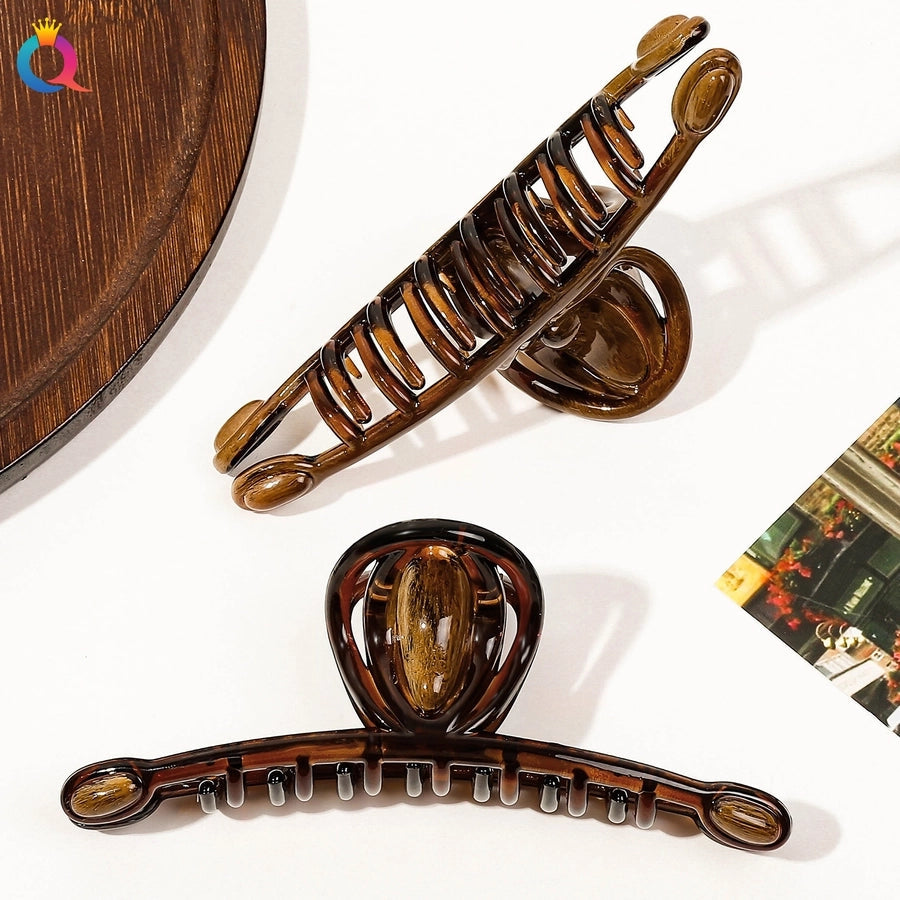 Women's Sweet Simple Style Geometric Plastic Hair Claws