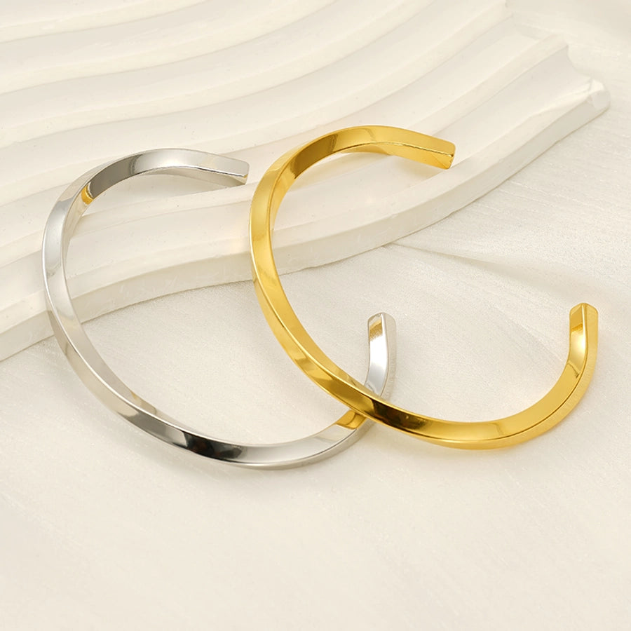 Elegant Romantic Geometric Solid Color 18K Gold Plated 304 Stainless Steel  Bangle