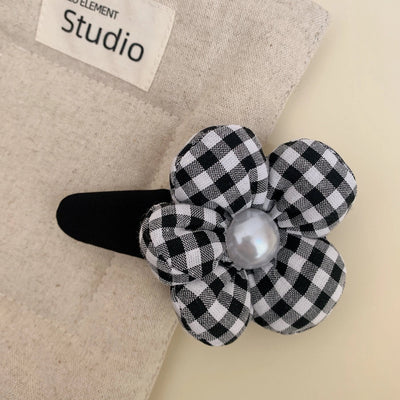 Women's Elegant Simple Style Floral Cloth Hair Clip Hair Tie Hair Claws