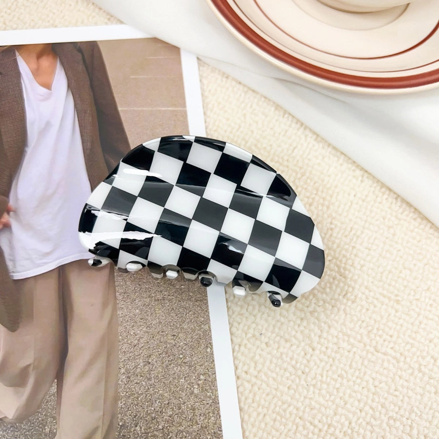 simple style lattice pvc hollow out hair claws