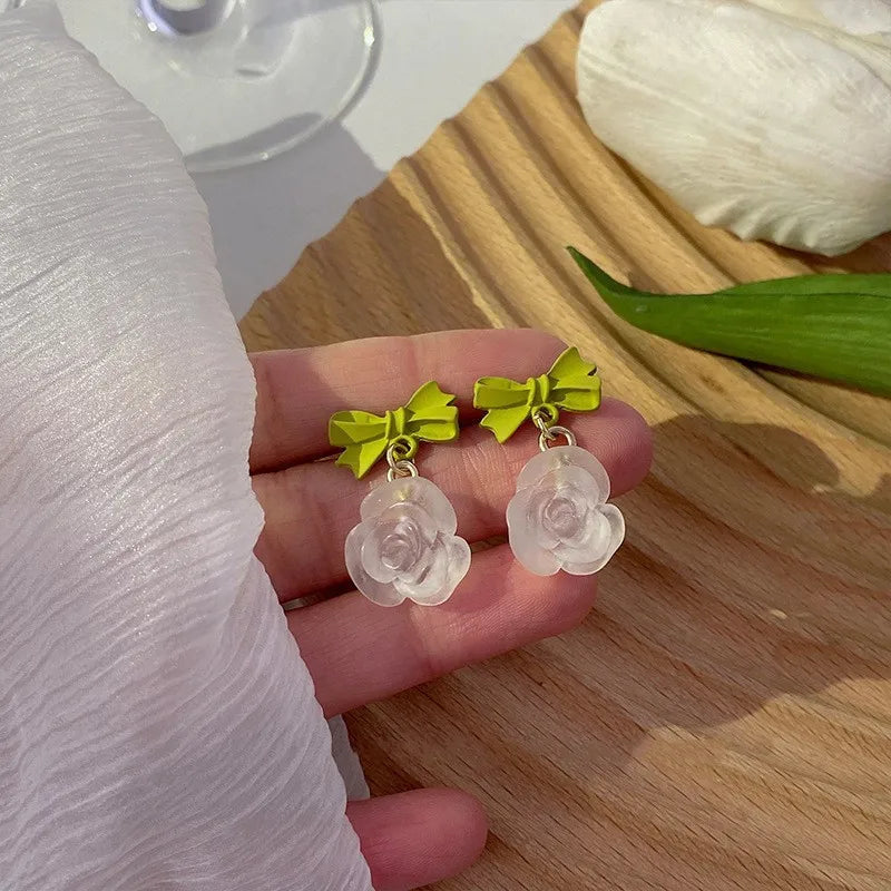 1 pair sweet flower plating alloy earrings