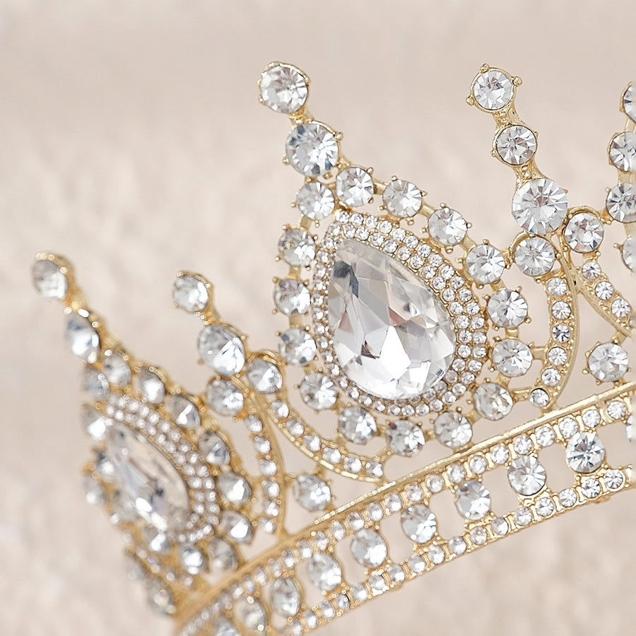 retro water droplets alloy hollow out inlay rhinestones crown earrings