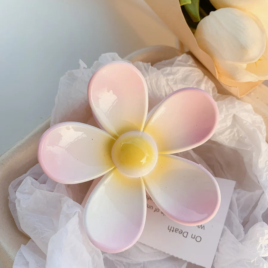sweet flower plastic hair claws