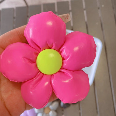 HD7387A02 sweet cool leather three-dimensional five-petal flower hairpin hairpin simple elegant flower duckbill clip hair accessories