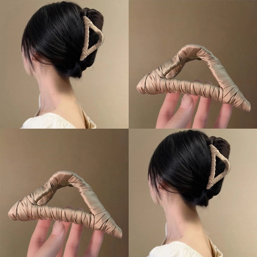 Women's Casual Elegant Streetwear Solid Color Arylic Hair Claws