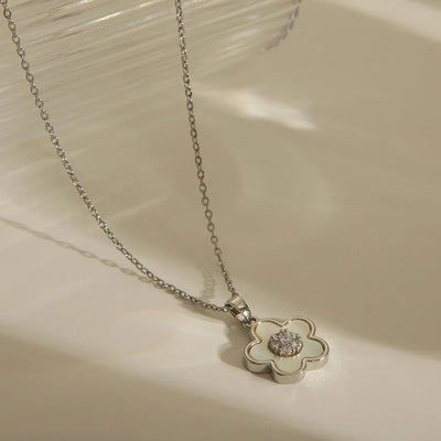 201 Stainless Steel Copper 14K Gold Plated Inlay Flower Shell Zircon Pendant Necklace