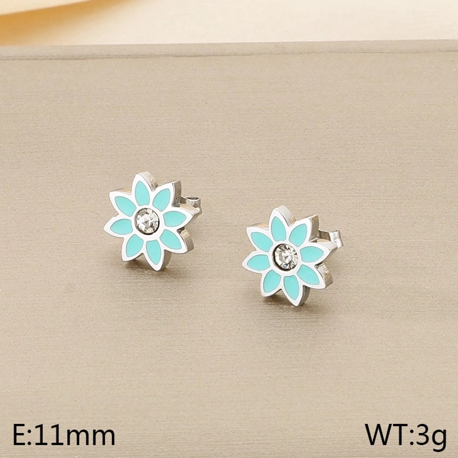 1 Pair Vintage Style Flower Hollow Out Inlay 304 Stainless Steel Zircon 18K Gold Plated Ear Studs