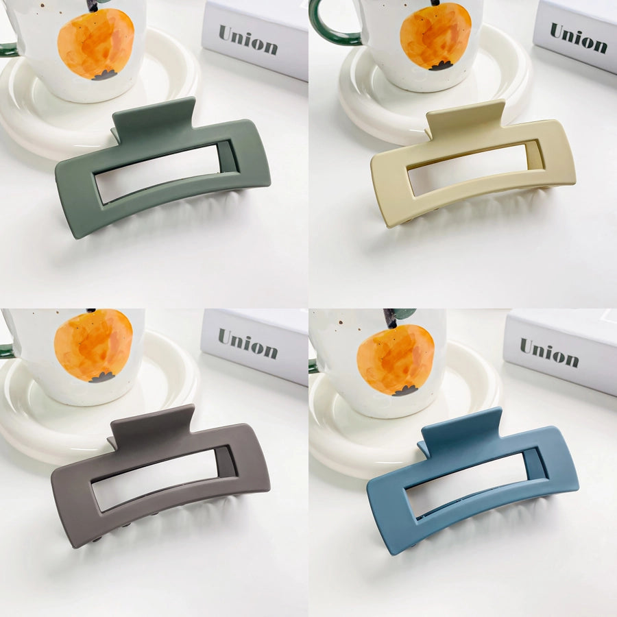 Women's Simple Style Classic Style Solid Color Plastic Hair Claws