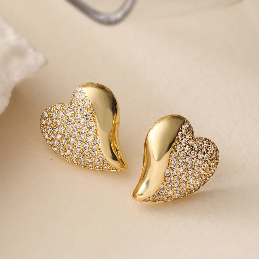 1 Pair Retro Simple Style Commute Heart Shape Inlay Copper Zircon 18K Gold Plated Ear Studs