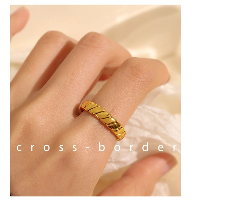 Jewelry Elegant Round 304 Stainless Steel 18K Gold Plated Polishing Plating Rings