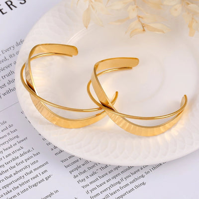 Casual Simple Style Geometric Titanium Steel Wide Bracelet In Bulk